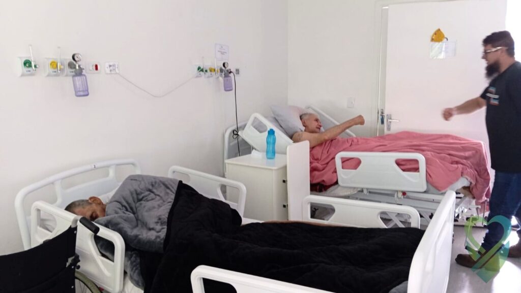 images_1766750734053-3